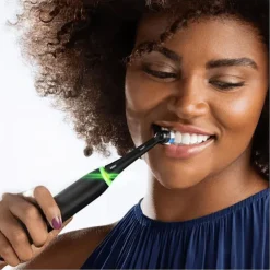 Brosse à dents électrique ORAL-B iO5 SERIES Noire + étui