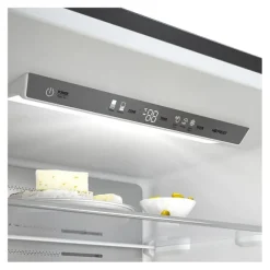 Réfrigérateur combiné VALBERG CNF 493 E X180C